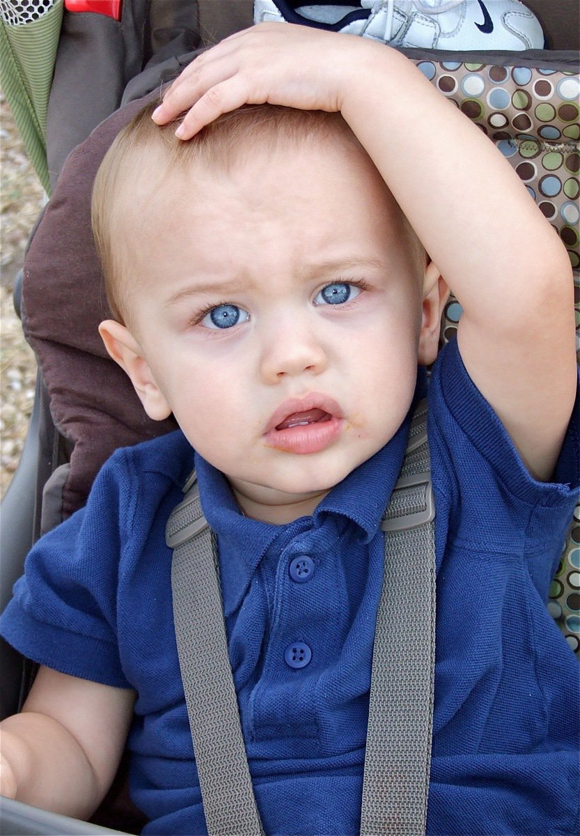 Image: Amanda Coleman’s son, Damon, signals in a play call from the sidelines.