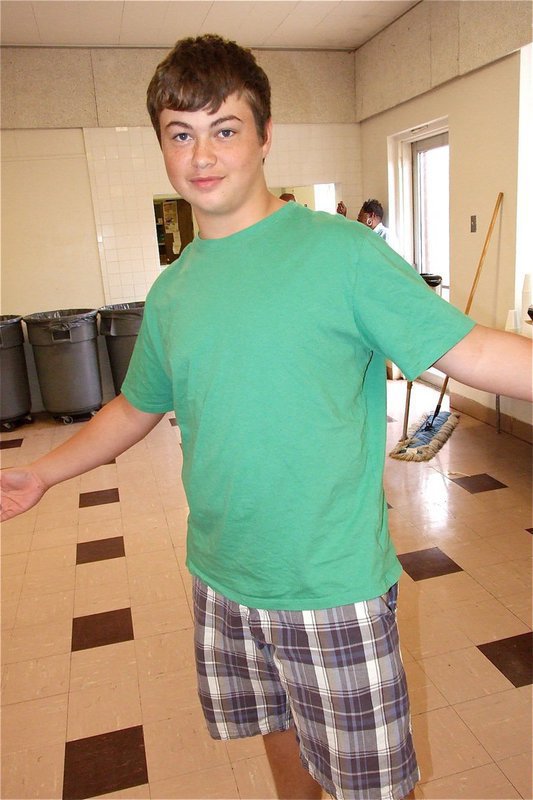 Image: Color coordination fail = tacky!!