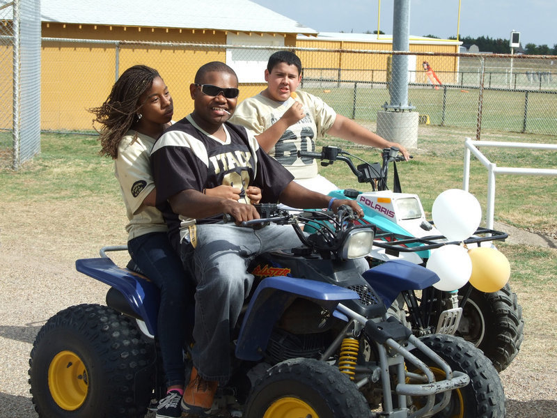 Image: Get’em Bryant.