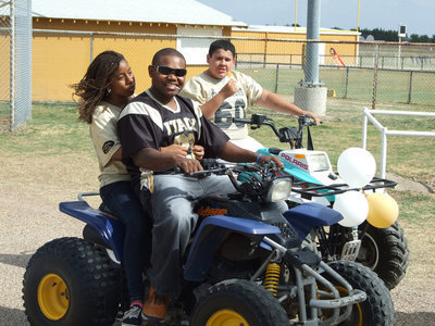 Image: Get’em Bryant.