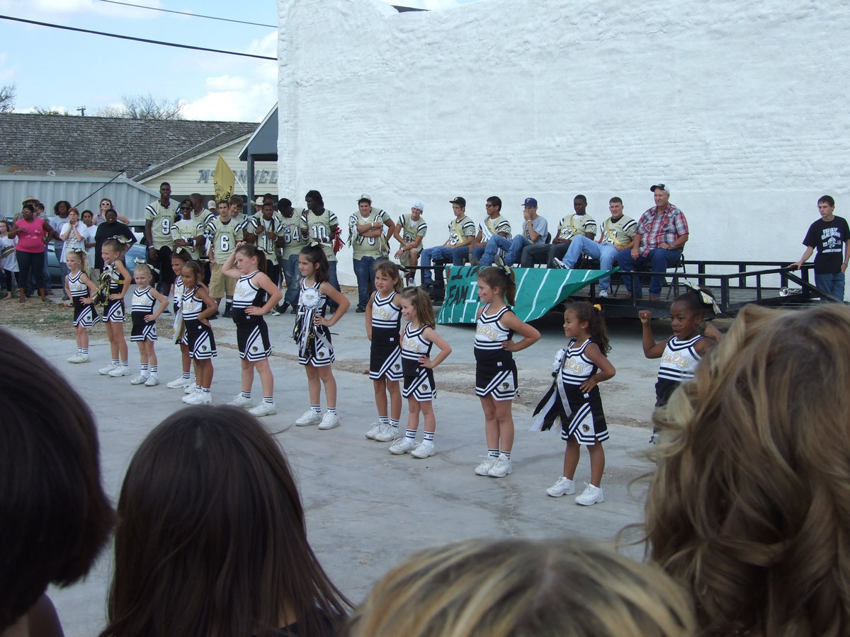 Image: The little ones are just as excited about Homecoming.
