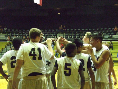 Image: 7th grade has team spirit.