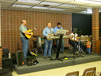 Image: Keith Roberts, Ken Harris, Shaun Roberts, Eli Harris and sidekick Josiah Harris (Eli’s son) made up the band.
