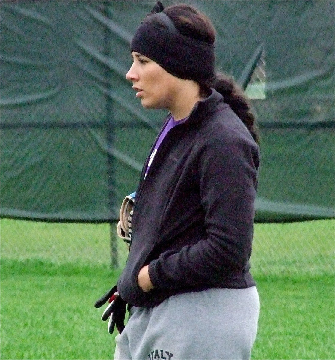 Image: The district’s Catcher-Of-The-Year in 2011, junior Lady Gladiator Alyssa Richards is ready to take on any opponent.