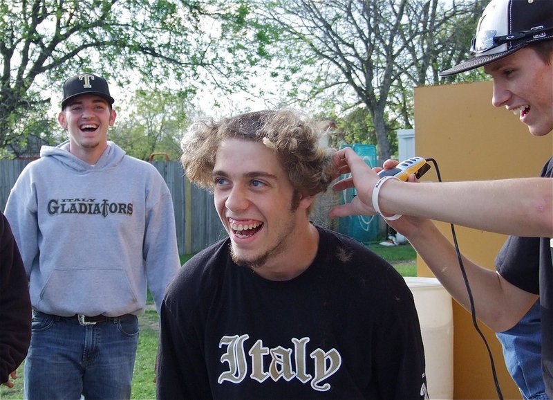 Image: Brandon Sounder, Zackery Boykin and Alex DeMoss have a laugh when someone in the crowd yells, “Leave it just like that!”