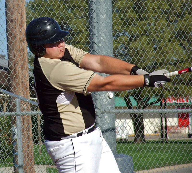 Image: Kevin “Big Agua” Roldan hits to get on base.