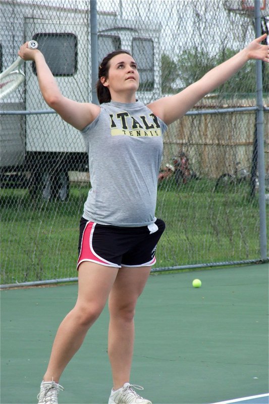 Image: Italy Senior, Kaytlyn Bales, displays her winning form.