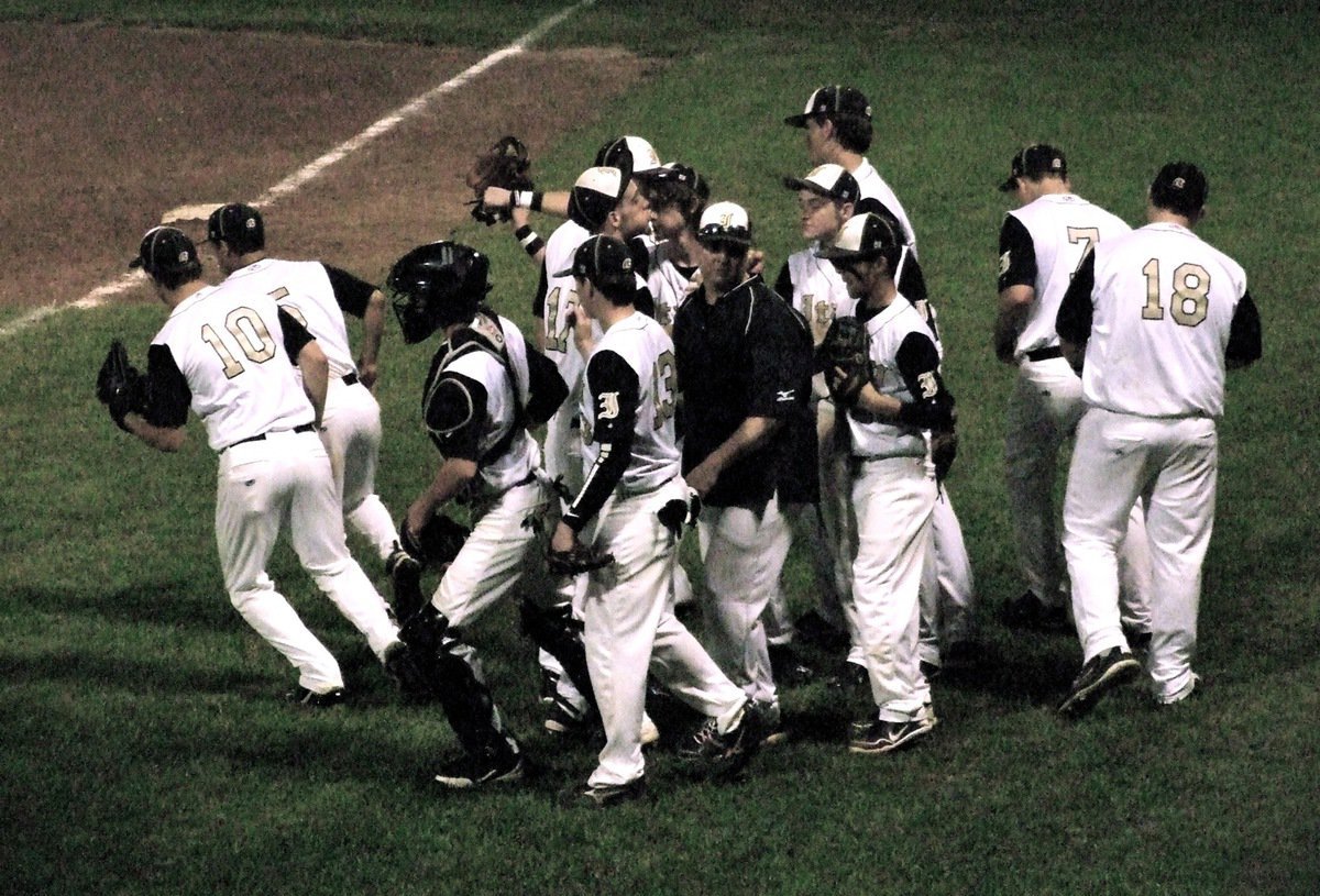 Image: The Gladiators get the three outs they need to secure the win against Rio Vista.