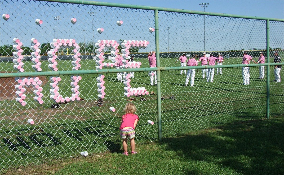 Image: There is, “Hope,” as Italy’s JV baseball team prepares to duel with Hubbard.