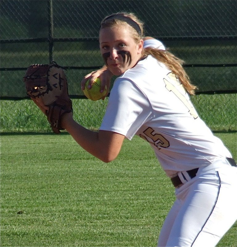 Image: The Lady Gladiators and freshman Jaclynn Lewis(15) have their goal in sight.