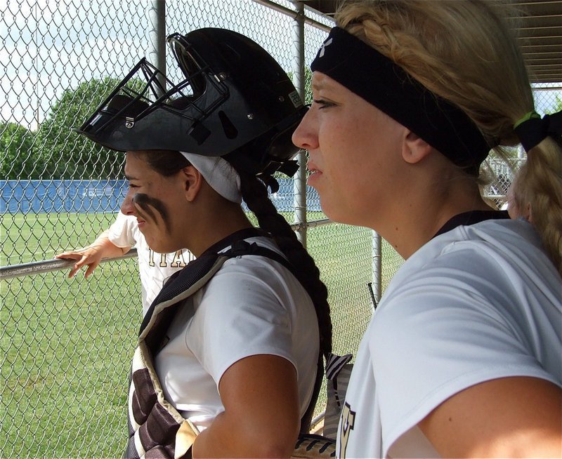 Image: Alyssa and Megan Richards are the, “Sisters of Smash.”