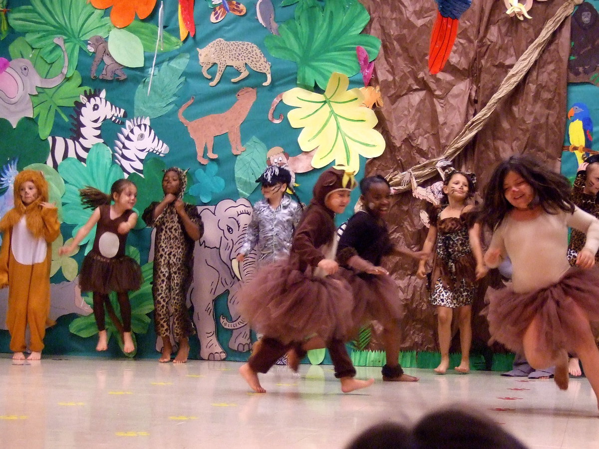 Image: Here come the monkeys!