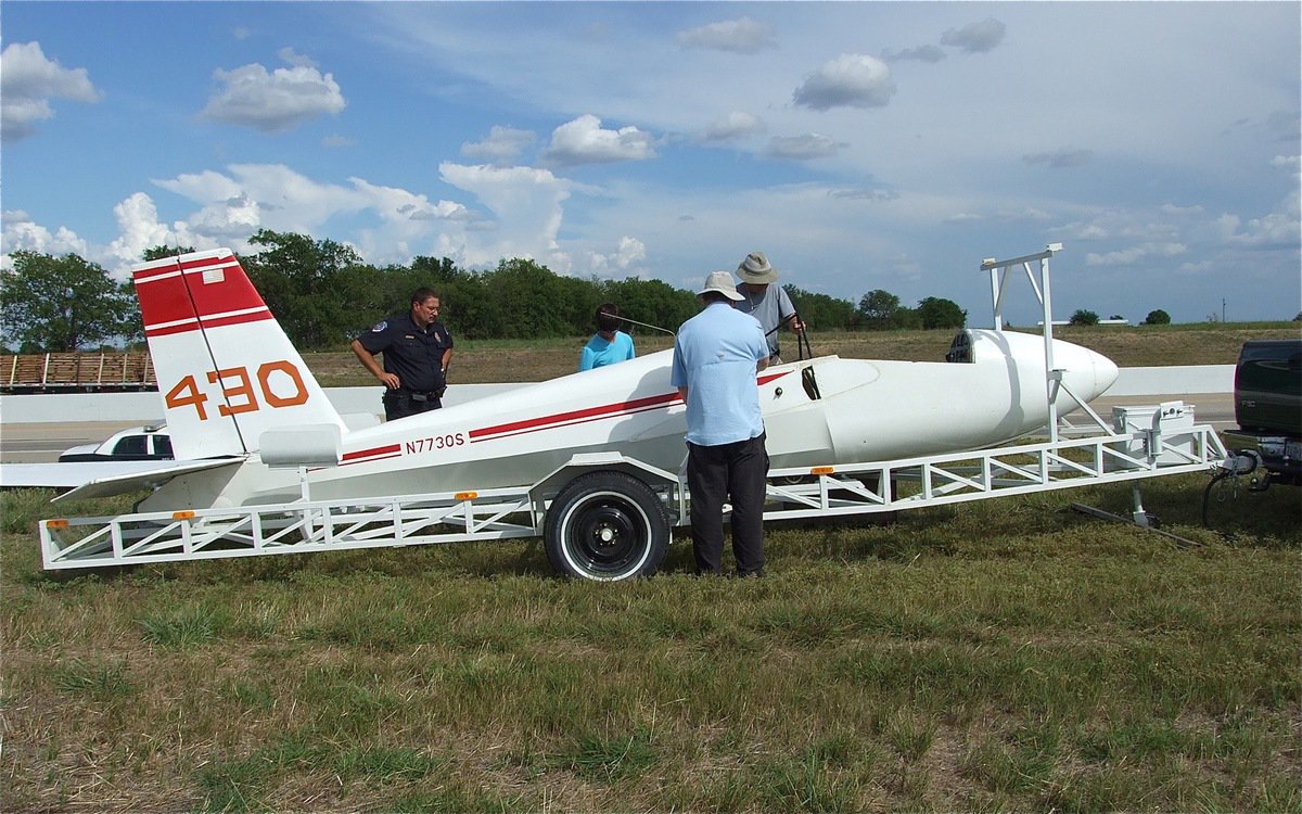 Image: Bracing the glider for travel.