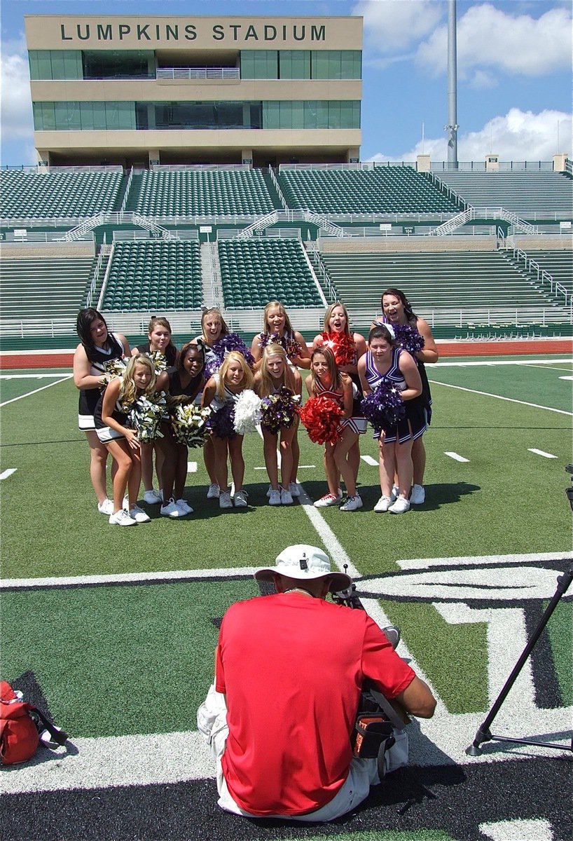 Image: A view of the scene as WFAA Channel 8 Sports Videographer Arnold Payne captures the cheerleaders making some noise!!!