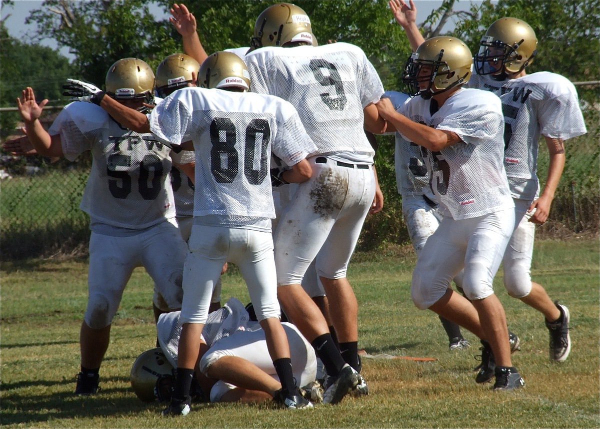 Image: Fumble! Italy’s ball!!