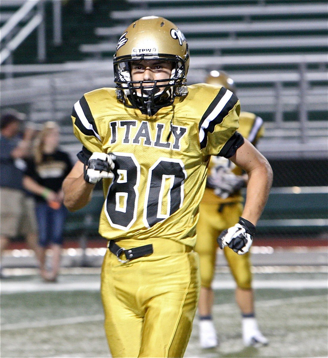Image: Kelvin Joffre(80) trots out of the huddle to line up at wide receiver for the Gladiators.