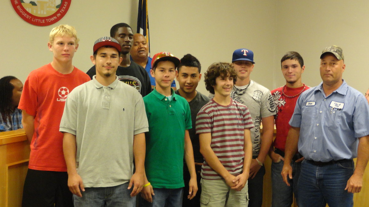 Image: Summer youth thank mayor