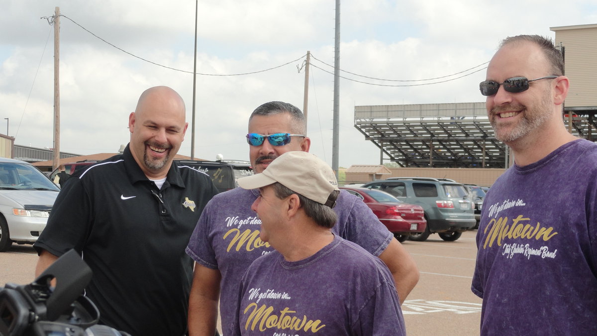 Image: Lee Joffre, Mark Jacinto, Larry Eubank and Doug Nelson show their support for the band.