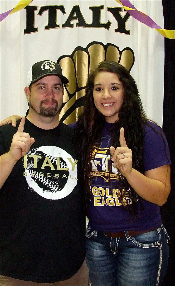 Image: How did this get in here? That’s me with Alyssa Richards celebrating her big day! I have probably snapped a thousand pictures of Lyss over the past few years and every photo has been a winner!!