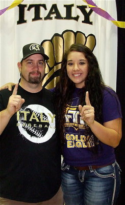 Image: How did this get in here? That’s me with Alyssa Richards celebrating her big day! I have probably snapped a thousand pictures of Lyss over the past few years and every photo has been a winner!!