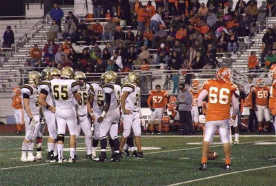 Image: Italy’s offense prepares to seal the deal as they look to add one more touchdown.