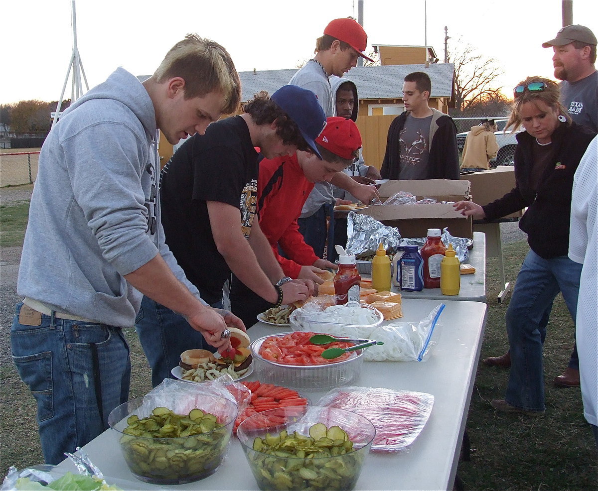 Image: Gladiators Chase Hamilton(2), Kyle Fortenberry(66), John Escamilla(56), Cole Hopkins(9), Jalarnce Lewis(21) and Cody Medrano(75) hit the food line putting it all on the line against Goldthwaite.
