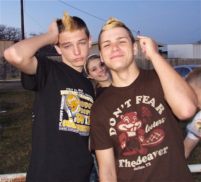 Image: Gladiators Ty Windham(36) and Hunter Merimon(45) have plenty of Gladiator Swag while Haylee Turner photo bombs the dynamic duos.