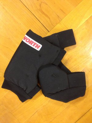 Image: Knee pads. Perfect for practices and games.