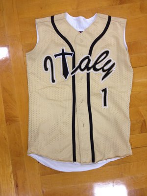 Image: An authentic Lady Gladiator softball jersey, “Wow!”