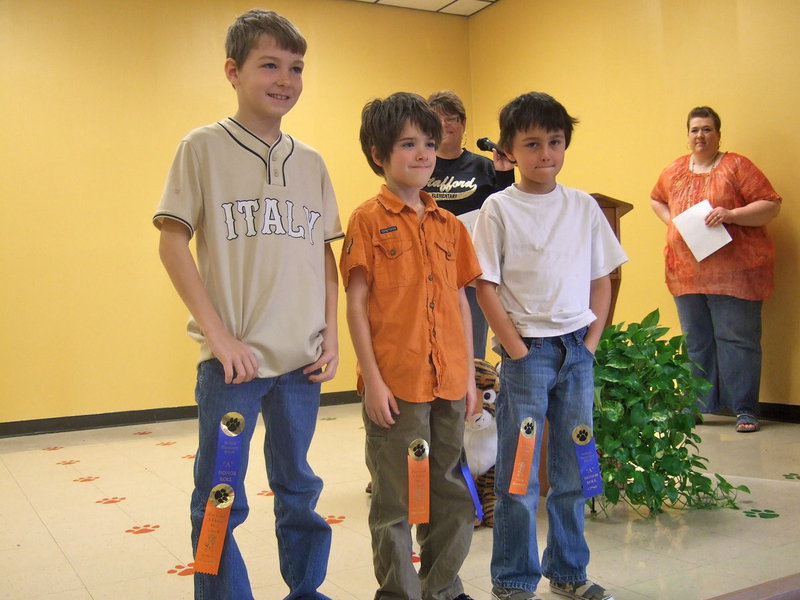 Image: Mrs. Mandrell’s second graders earned all A’s and perfect attendance ribbons.