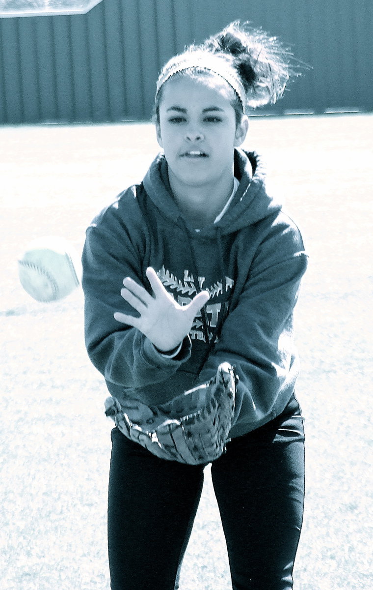 Image: Italy’s Ashlyn Jacinto during warmups before the Terrell game.