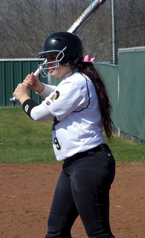 Image: Alyssa Richards(9) plots her next at bat.