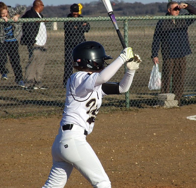 Image: Sophomore Tara Wallis(5) turns a grounder down the third-base line into an inside the park home run after the ball slipped past Itasca’s third-baseman and then zipped past the left fielder.