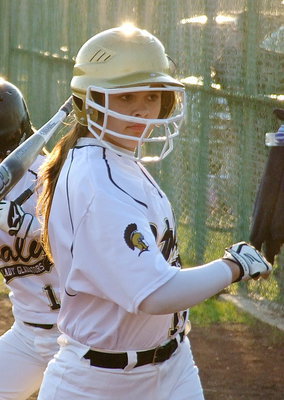 Image: Freshman Lillie Perry helps out Italy’s cause against Itasca.