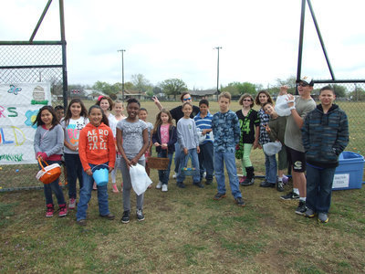 Image: Even the older children have an area to find the eggs with prizes.