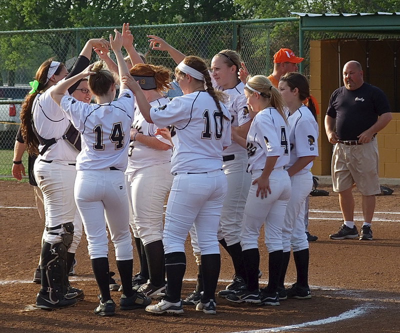 Image: Another win in the books for the Lady Gladiators!