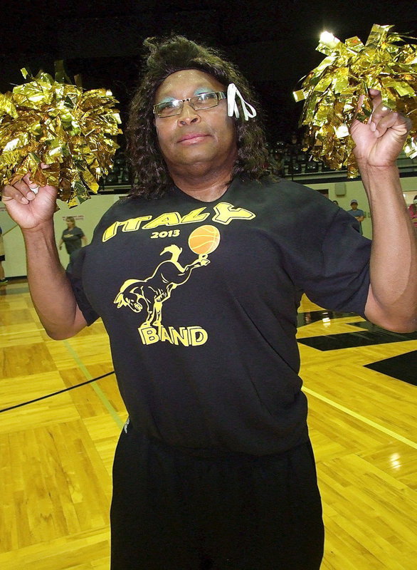 Image: “Lovely” Larry Mayberry, Sr. shakes those pom-poms for the fans.