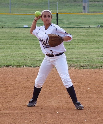 Image: Freshman Ashlyn Jacinto(7) steps in at shortstop.