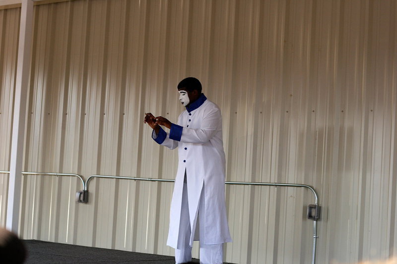 Image: Justin Robbins mimed I Have Received.