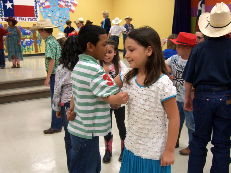 Image: Swing your partner