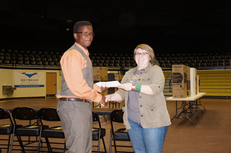 Image: Jarvis Harris received his award with pride.