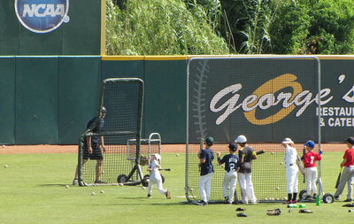 Image: Austin Cate finishes in 3rd place in the batting competition with hit balls reaching the wall counting as homeruns.