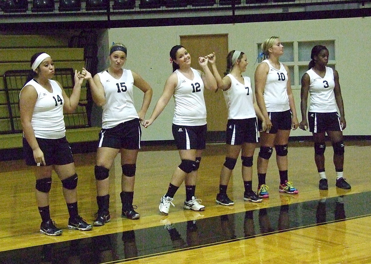 Image: Italy Lady Gladiator varsity team members Monserrat Figueroa(14), Jaclynn Lewis(15), Paige Westbrook(12), Bailey Eubank(7), Madison Washington(10) and Kortnei Johnson(3) are ready to challenge Kerens in their first match of a round-robin tournament held inside Italy Coliseum.