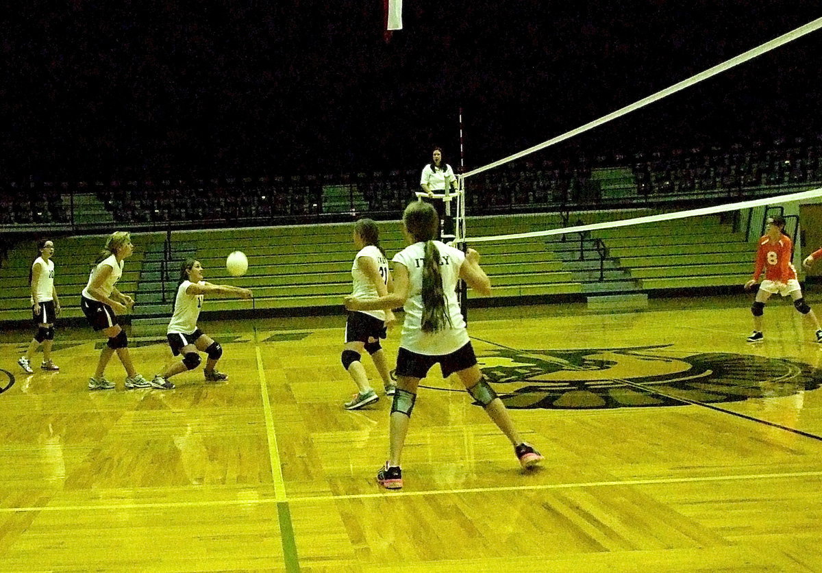 Image: Cassidy Gage(14) makes the play for Italy’s B-squad defense.