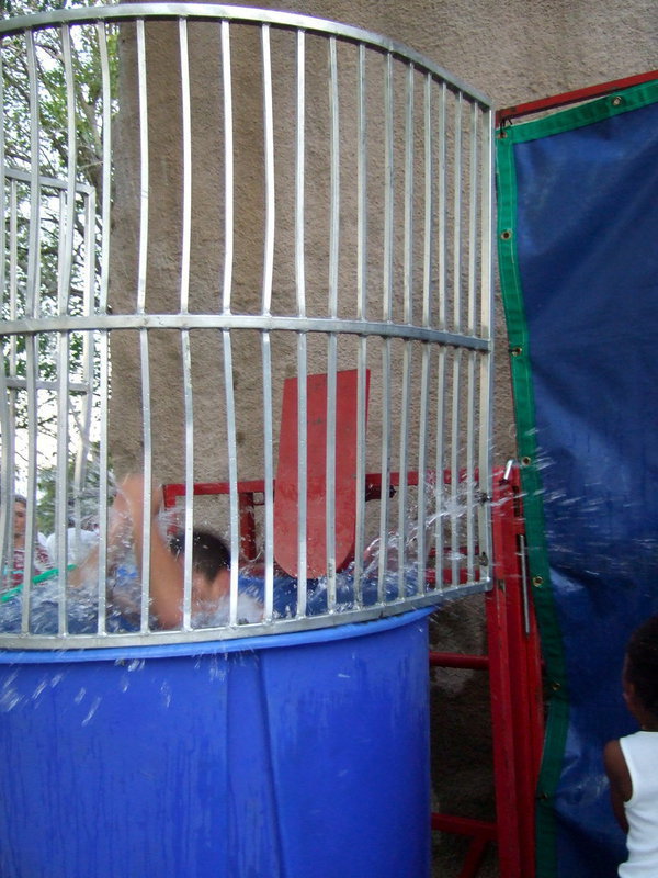 Image: Whoops! In he goes.