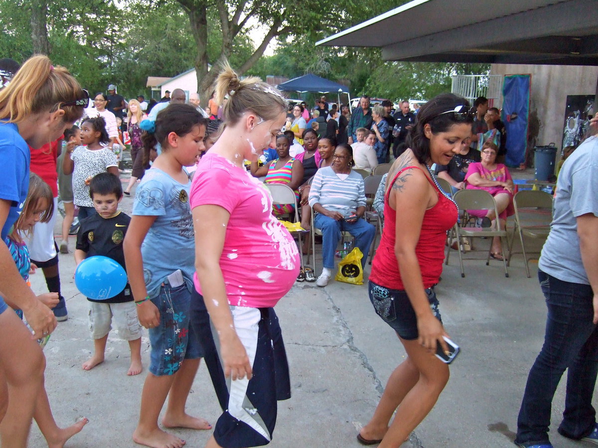 Image: Everyone is have fun dancing to the jumpy beat.