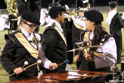 Image: Reagan Adams and Lorena Rodriguez entertain the Gladiator faithful during halftime.