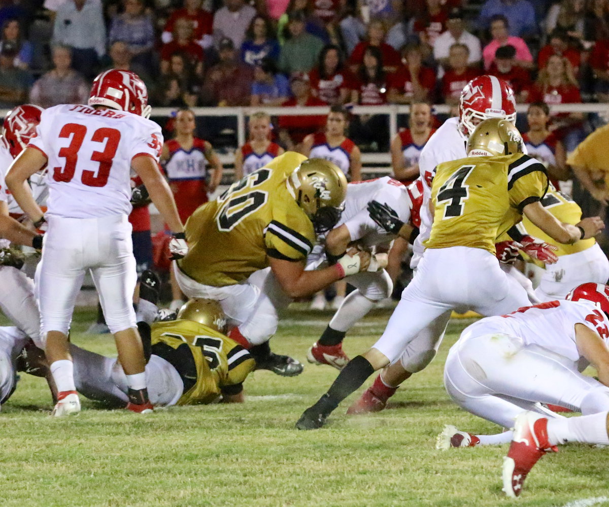 Image: Italy defenders Shad Newman(25) and Kevin Roldan(60) combine for a stop in the middle of the field.