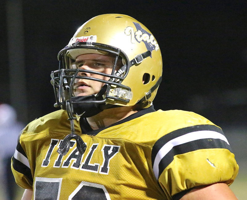 Image: Italy’s Colin Newman(76) keeps fighting the good fight.