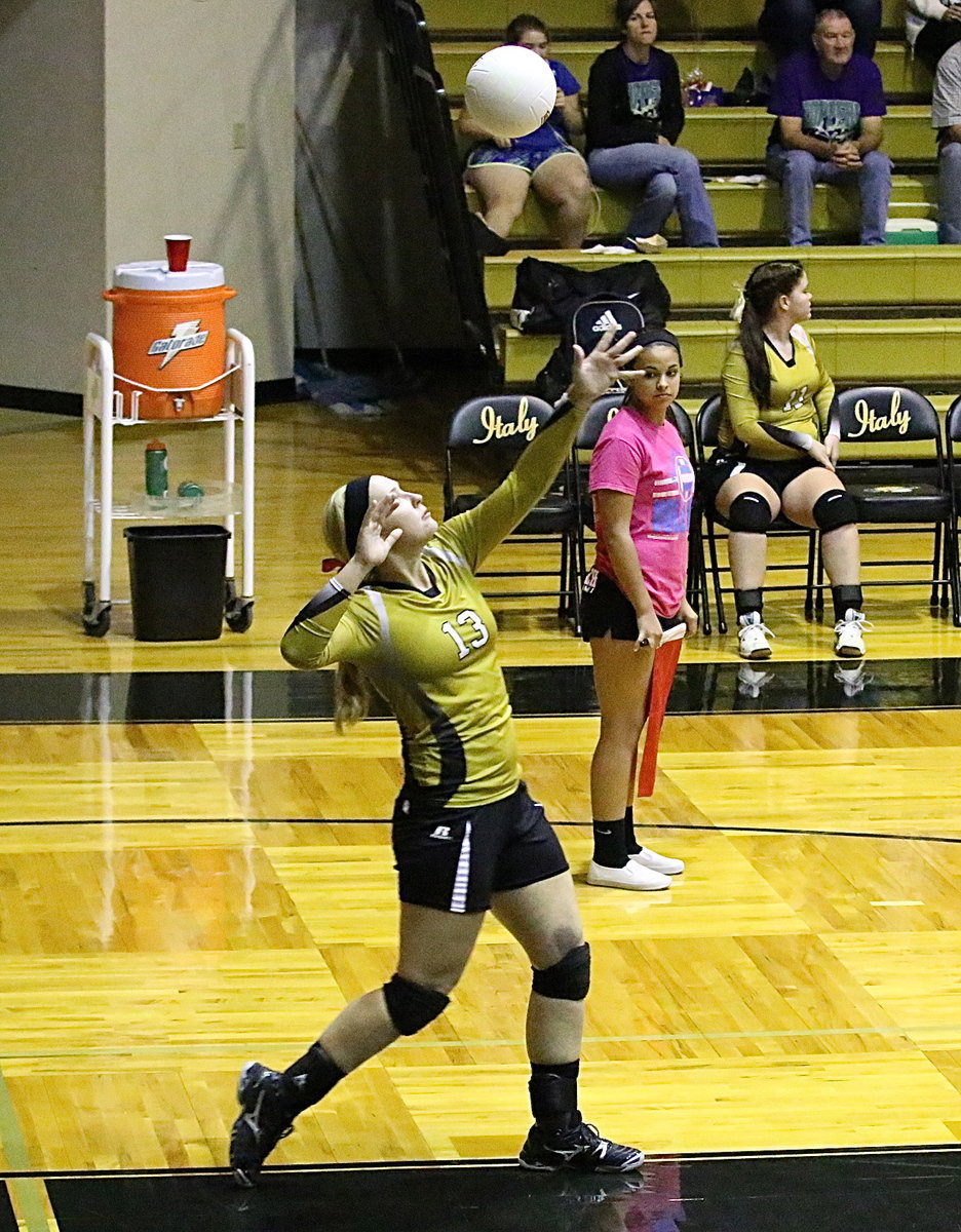 Image: Jaclynn Lewis(13) serves to Kopperl.